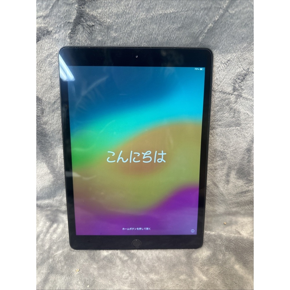 Apple iPad 8th Gen WiFi Only 32GB 10.2" (Space Gray) A2270 MYL92LL/A